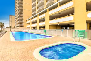 Twin Palms 1103 4
