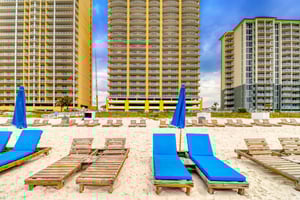 Twin Palms 1103 23