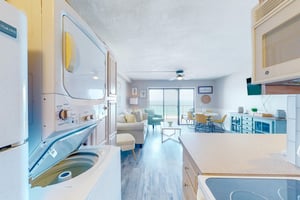 Summit 919 Beachfront Panama Paradise 7