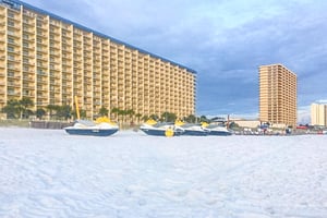 Summit 919 Beachfront Panama Paradise 25