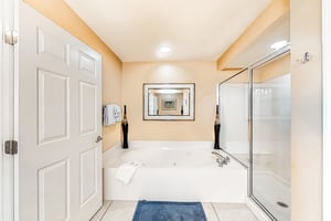 Sterling Beach 706 21