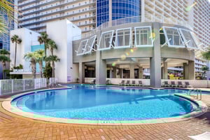 Laketown Wharf 933 5