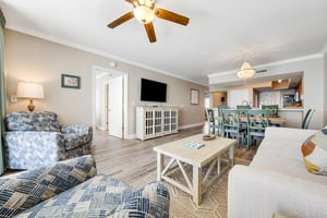 Emerald Beach Resort, Unit 830 3
