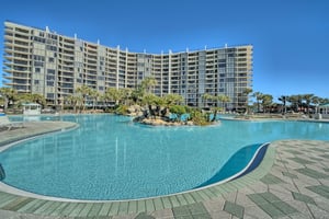 Edgewater Golf Villa 510 25