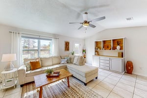 Driftwood Beach Retreat 3