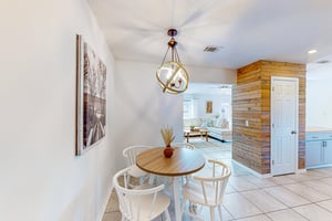 Driftwood Beach Retreat 10