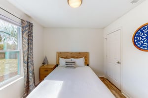 Driftwood Beach Retreat 16