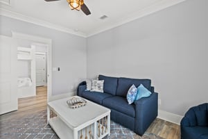 Breezin Home 24