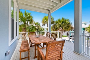 Breezin Home 33
