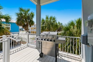 Breezin Home 36