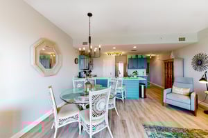 402 Beach Resort 4