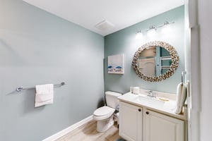 402 Beach Resort 13