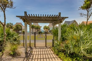 402 Beach Resort 26