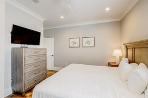West Side Cottages J 14