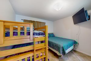 Harbor House B30 13