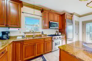 Bubbly Bayfront Beauty 9