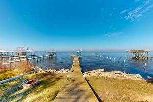 Bubbly Bayfront Beauty 22