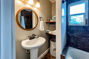 Bay Paradise 35