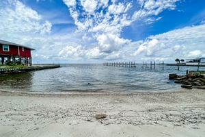 Bay Paradise 44