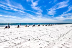 Pelican Isle 216 22