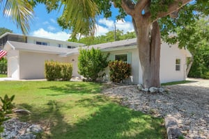 Almays Grove 21