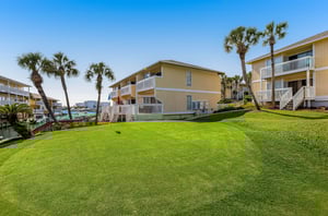 A putting green in Sandpiper Cove