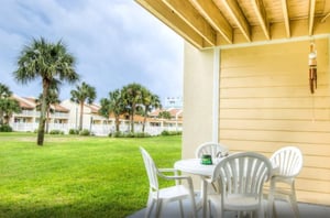 470989 Seacove Condominium And Townhomes  241 0 202310 1686