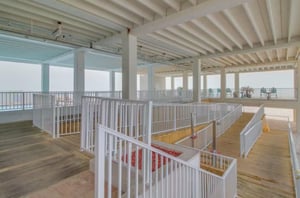 471486 Fontainebleau Terrace  495 0 20241 16511