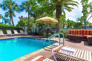 An outdoor swimming pool at Tropical Beach Resort