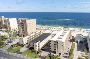 472139 Gulf Village  828 0 202312 47