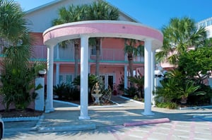 Pineapple Villas on Laguna beach
