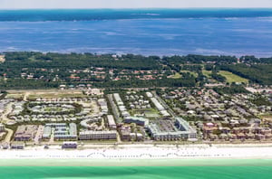 Aerial view of the property between the Gulf and Chocktawhatchee Bay