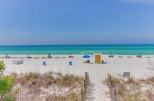 beach access from Aquavista