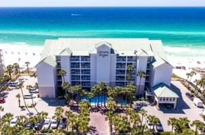 Crystal Dunes has a frontrow seat to Destins beautiful beach.