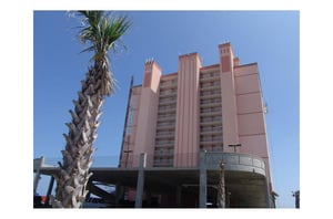 Gorgeous beachfront Royal Palms in Gulf Shores AL