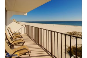 All condos st Island Winds East in Gulf Shores AL feature spacious beachfront balconies