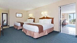 Howard Johnson Resort Hotel  St. Pete Beach Fl in St Petersburg FL 11