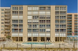 Edgewater East on the beach in Gulf Shores Alabama
