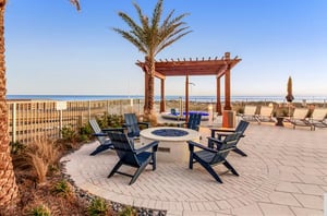 477585 Blu Condos  1972 0 202111 5136