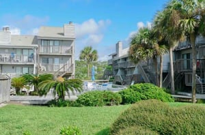 477791 Ocean Mile Condo Rentals  2014 0 202312 51312