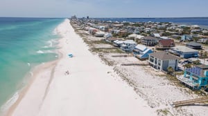 Beachfront vacation  homes in Pensacola Beach Florida