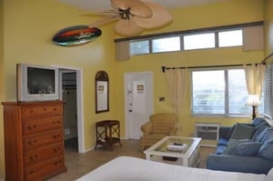 Lido Islander Inn and Suites  Sarasota in Sarasota FL 92