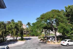 Lido Islander Inn and Suites  Sarasota in Sarasota FL 98