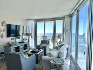 Island Tower 1503 5