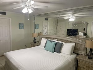 Holiday Surf and Racquet Unit 214 12