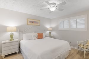 Coral Reef Club 47 16