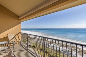 Coral Reef Club 47 21