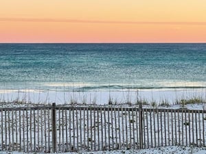 Ariola 1208  The Sandcastle 47