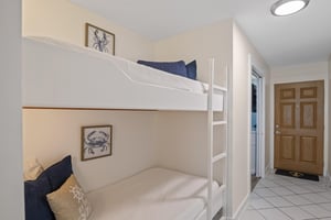 Destin Beach Club 204 10