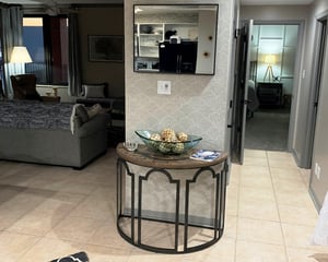 Four Seasons 804W 9